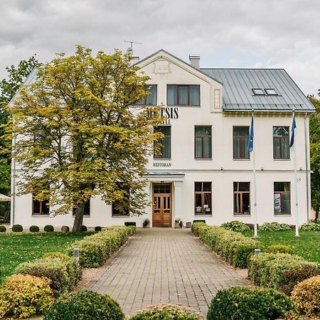 Hotel Metsis Valga Esterno foto
