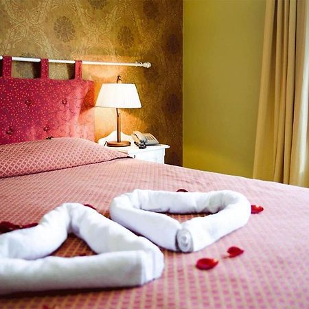 Hotel Metsis Valga Esterno foto